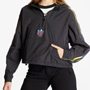 #38 ADIDAS Cropped Windbreaker Size S